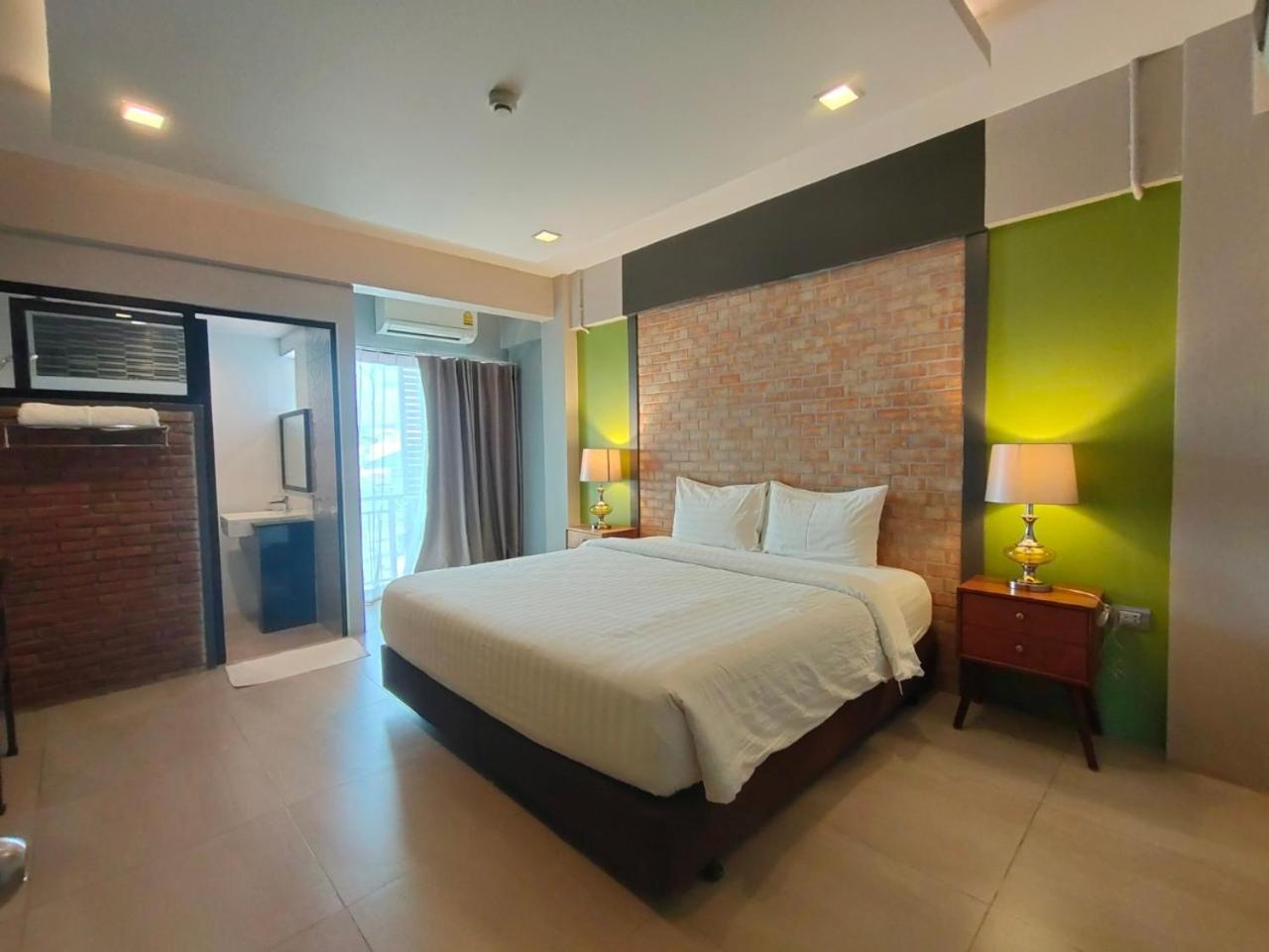 Qoo Hotel Buriram Luaran gambar