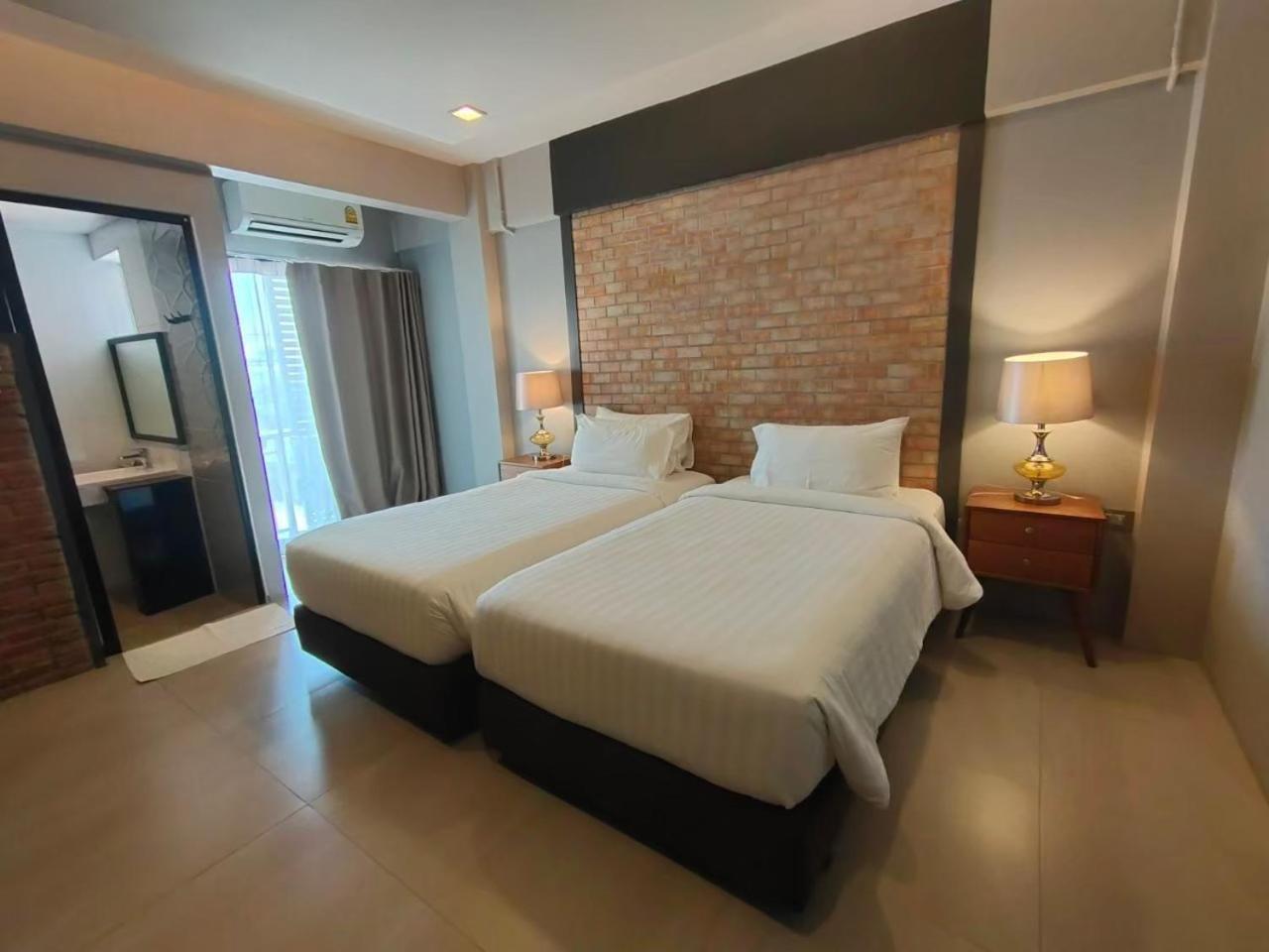 Qoo Hotel Buriram Luaran gambar